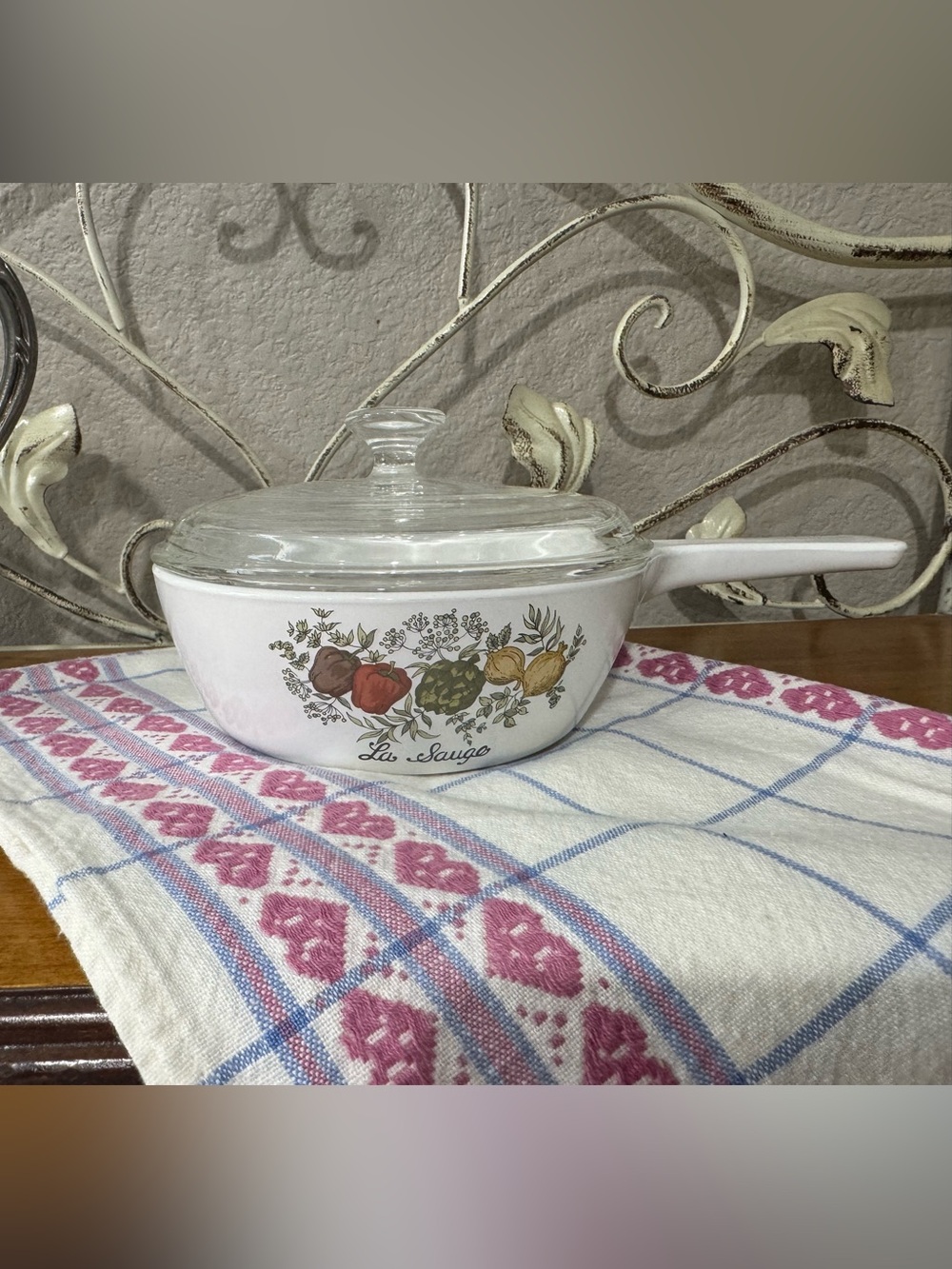 VTG Corningware “Spice of Life”La Marjolaine 1.5 Pint Sauce Pan W Lid P-82-B USA
